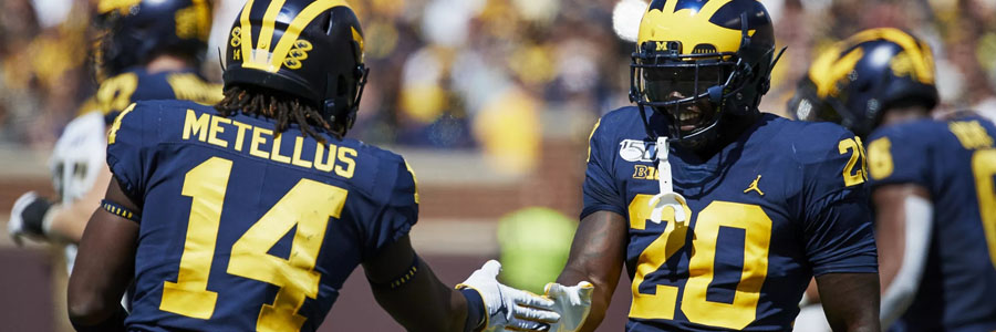 Iowa vs Michigan is going to be a close one.