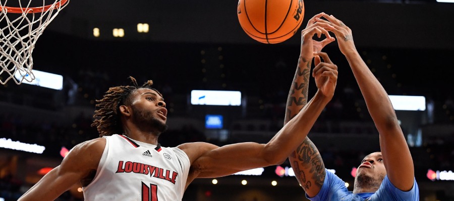 North Carolina at Louisville NCAA Basketball Picks: New Year’s Day Game Prediction